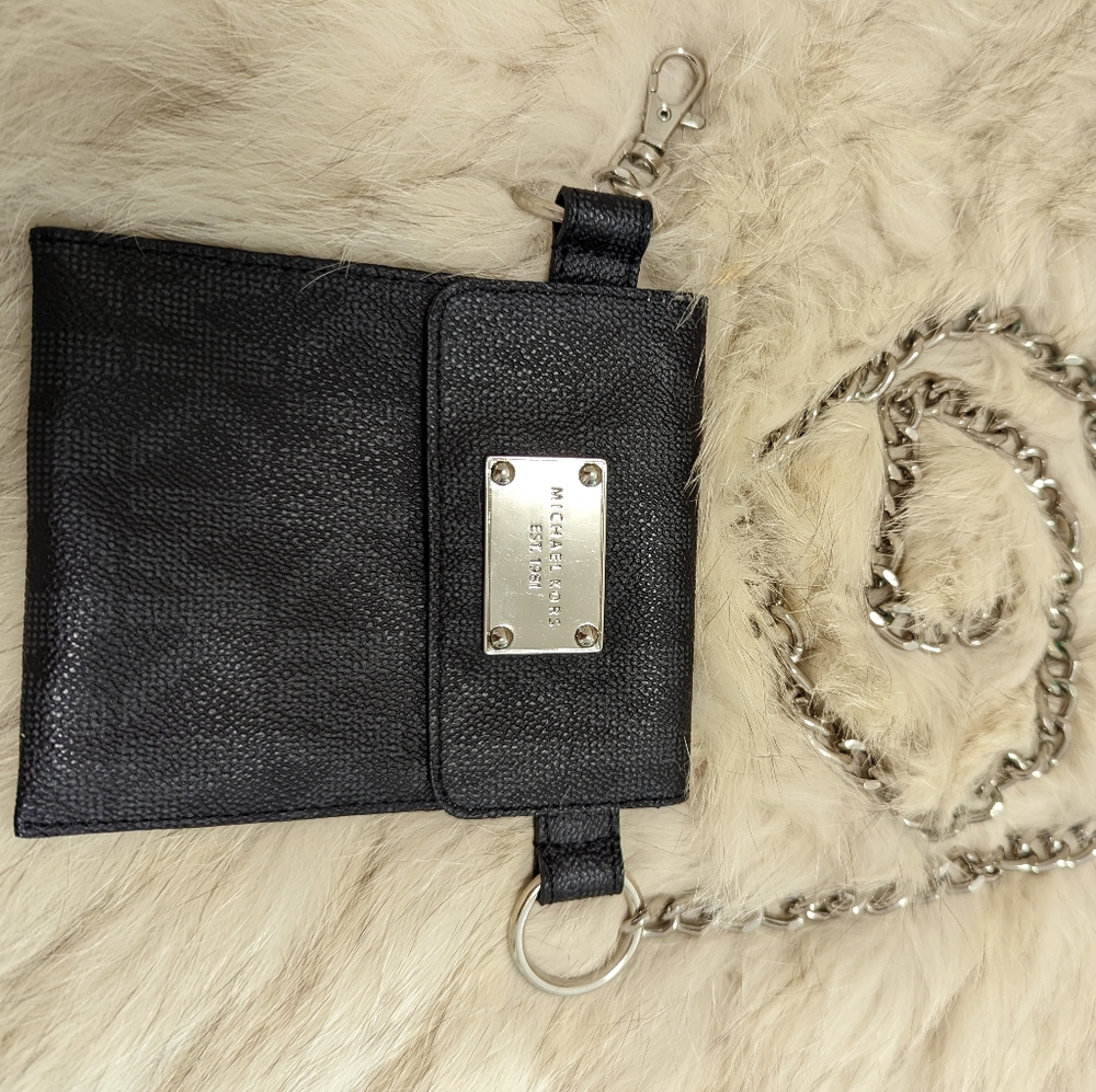 MK belt bag with chain cute for concerts
